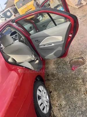 Toyota Belta 2011 Red