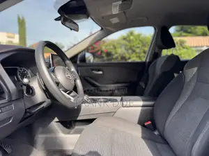 Nissan Rogue SV 2022 Gray