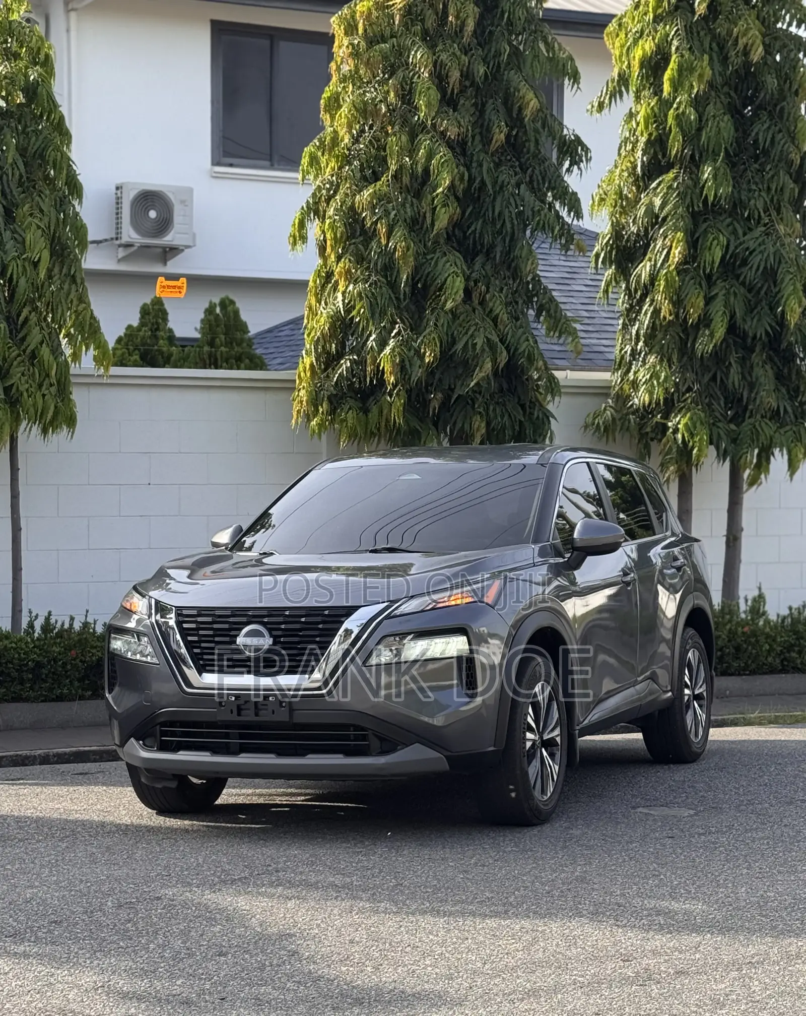 Nissan Rogue SV 2022 Gray