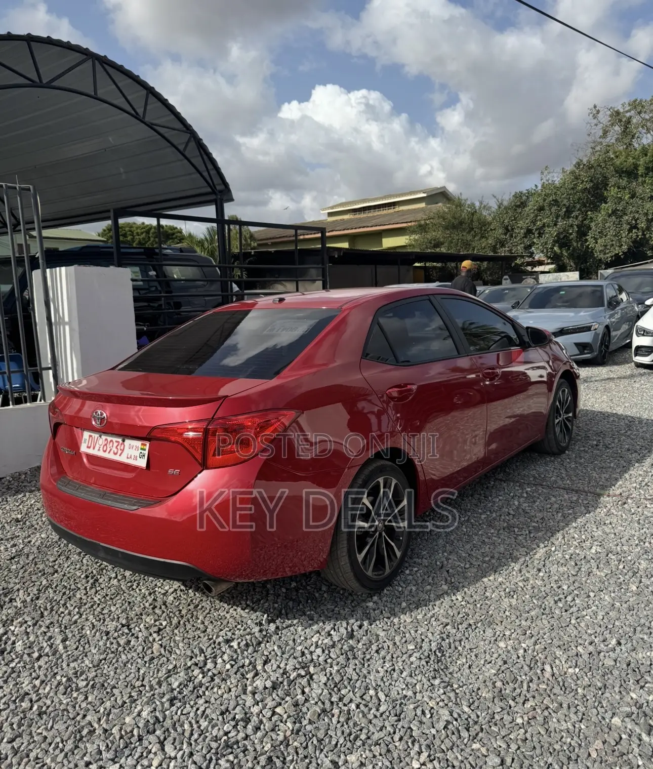 Toyota Corolla SE Special Edition 4dr Sedan (1.8L 4cyl CVT) 2017 Red