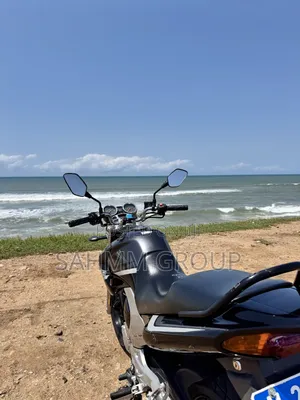 Yamaha 2011 Black