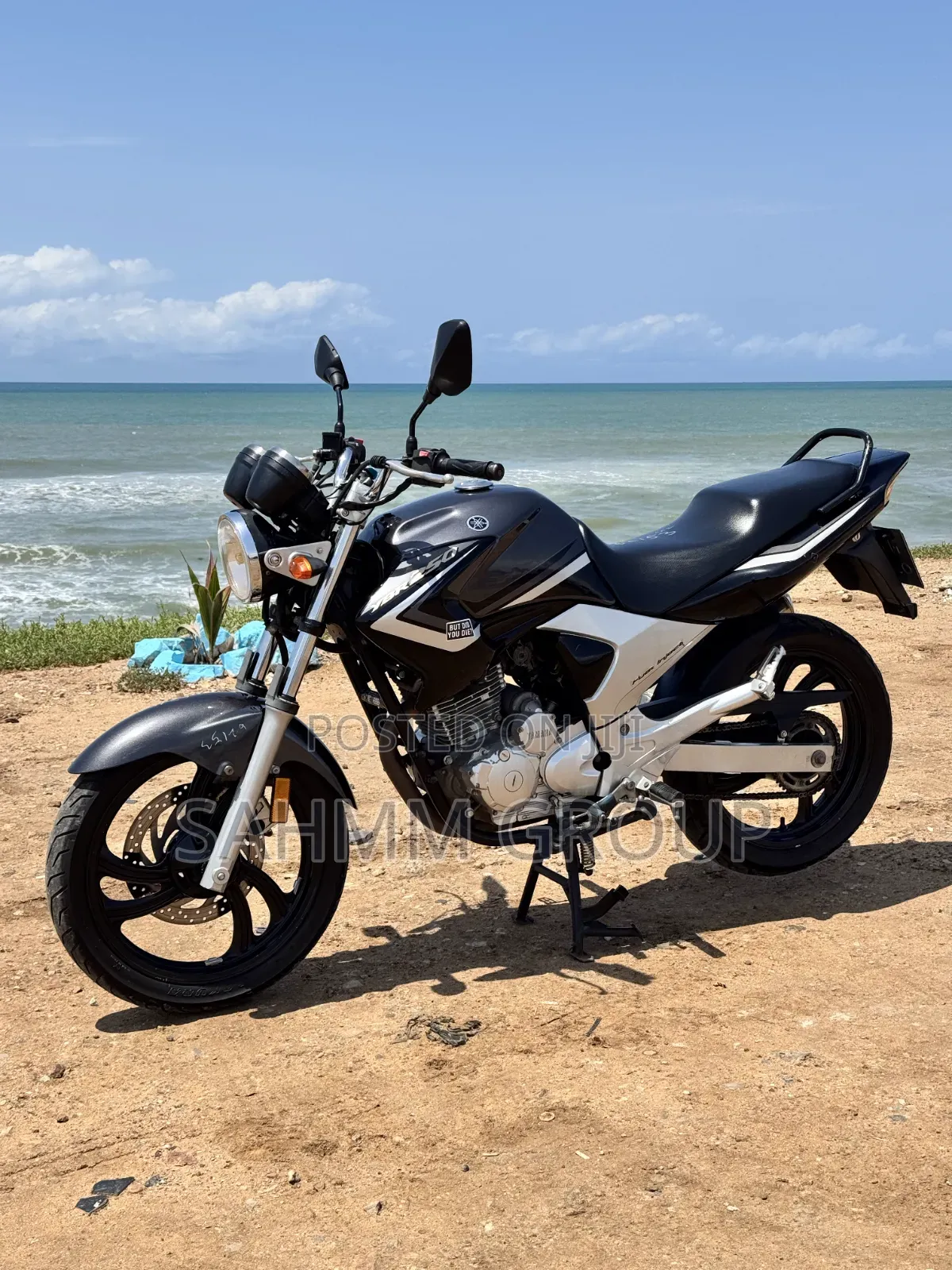 Yamaha 2011 Black