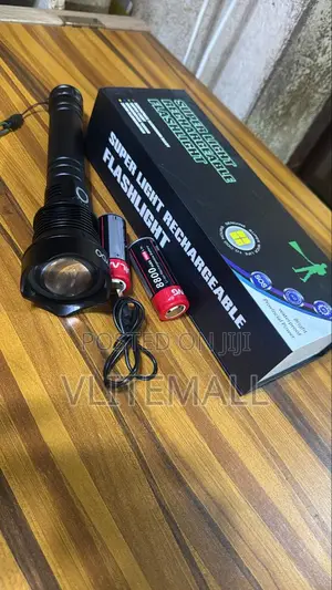 Super Light Rechargeable Flashlight