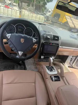 Porsche Cayenne 2009 Gray