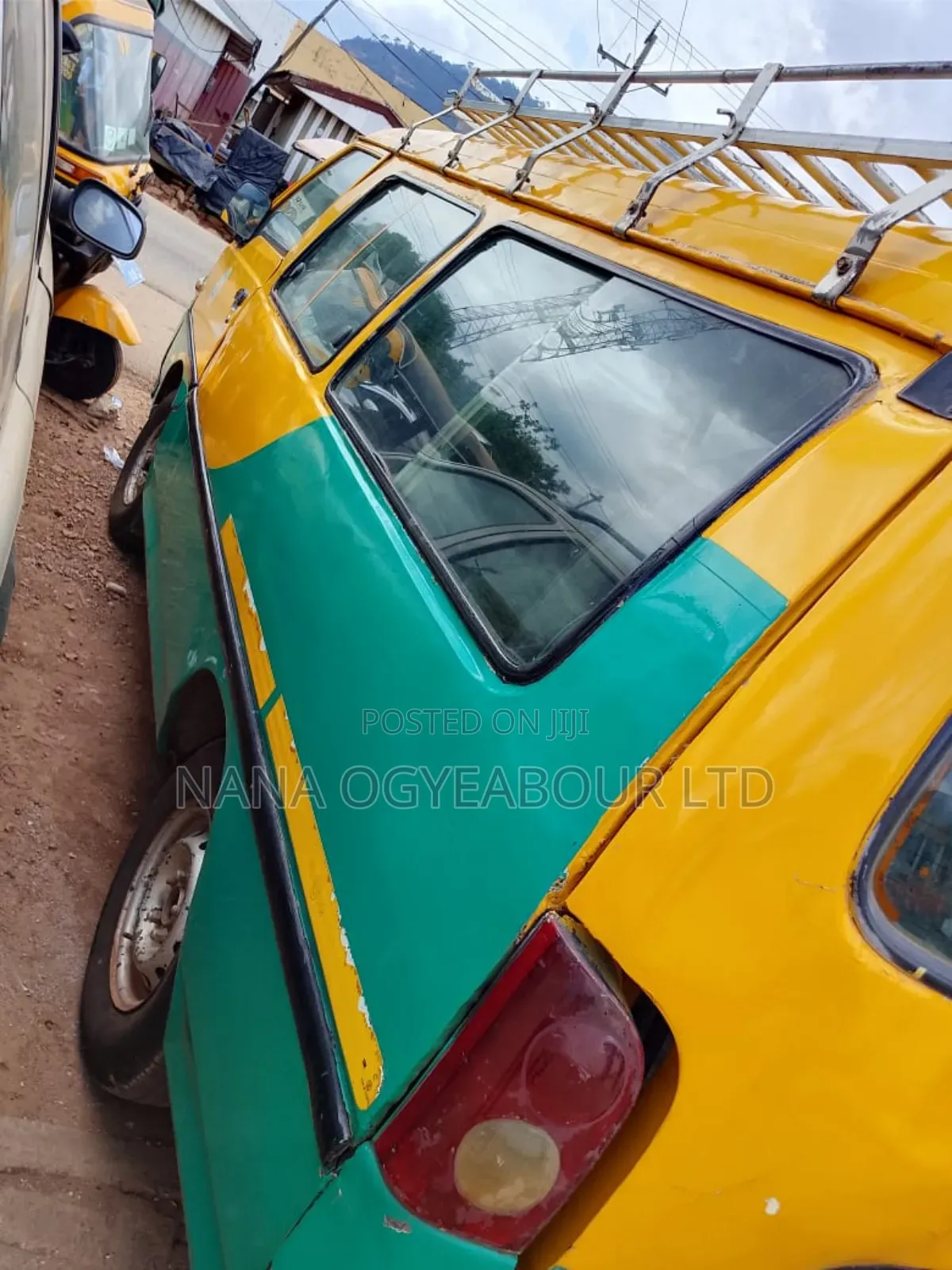 Hyundai H-100 2003 Yellow