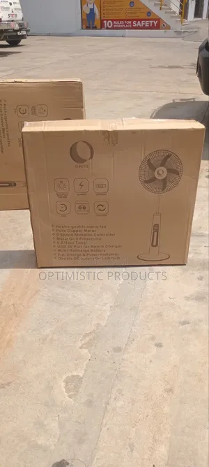 18" Rechargeable Fan With Solar Panel