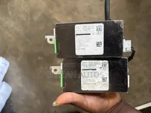 2022 Honda Cr-v CRV Antenna Tuner Controller Unit