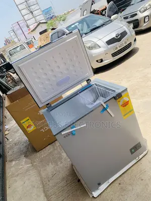 Grab the New Chest Freezer Single Door 145l TCL