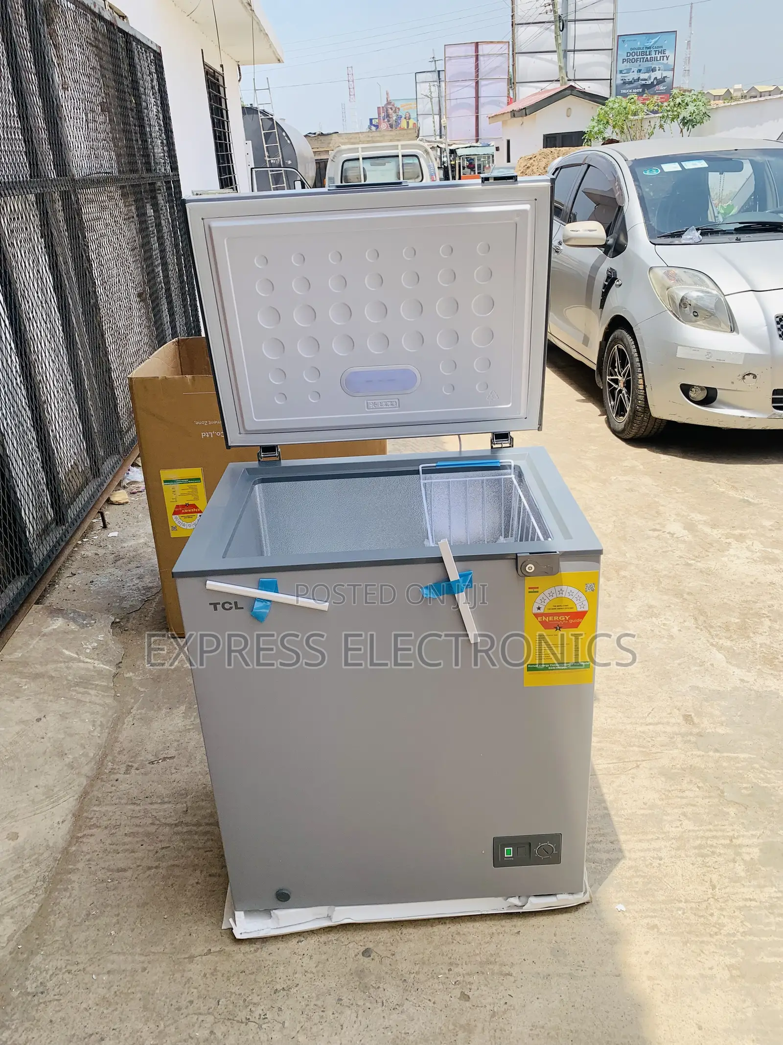 Mewly Sealed in Box 145l Chest Ycl