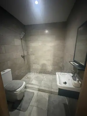 Furnished 2bdrm Apartment in Labone for rent
