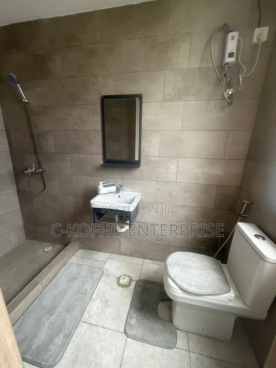 Furnished 2bdrm Apartment in Labone for rent