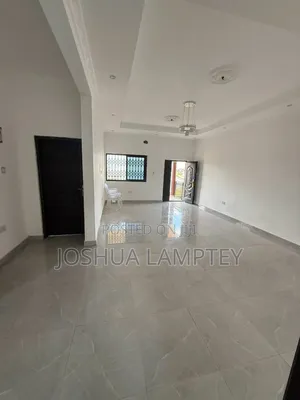 2bdrm Apartment in Ablekuma Curve, Fan Milk for rent
