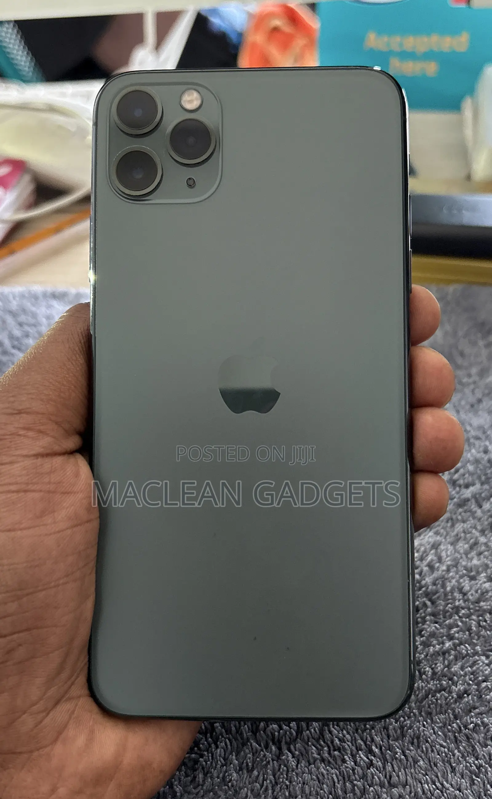 Apple iPhone 11 Pro Max 64 GB Green
