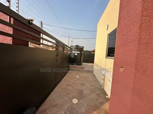 4bdrm House in Malejor for rent