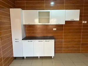 4bdrm House in Malejor for rent
