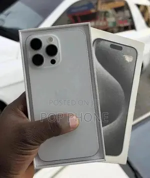 Apple iPhone 15 Pro Max 256 GB White
