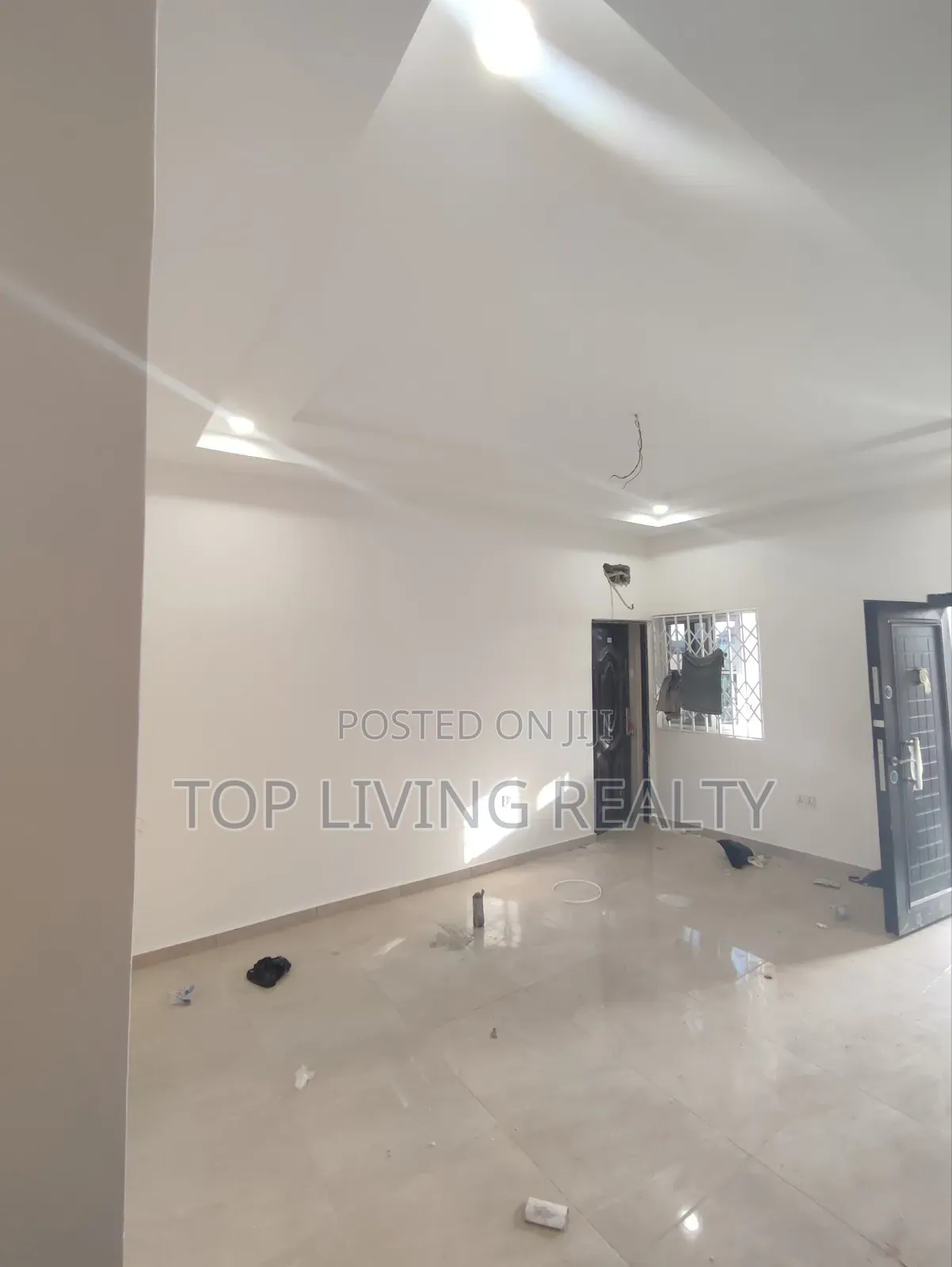 2bdrm Apartment in Nanakrom, Nmai-Dzorn for sale