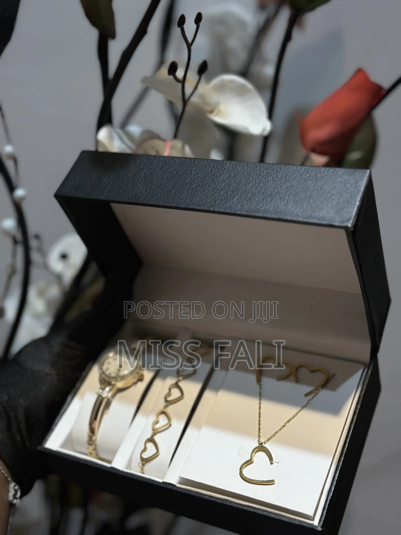 Golden Love Gift Set.