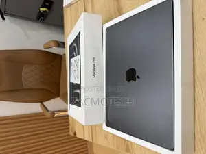 Laptop Apple MacBook Pro 2025 M5 14-inch 16GB Apple M5 SSD 512GB
