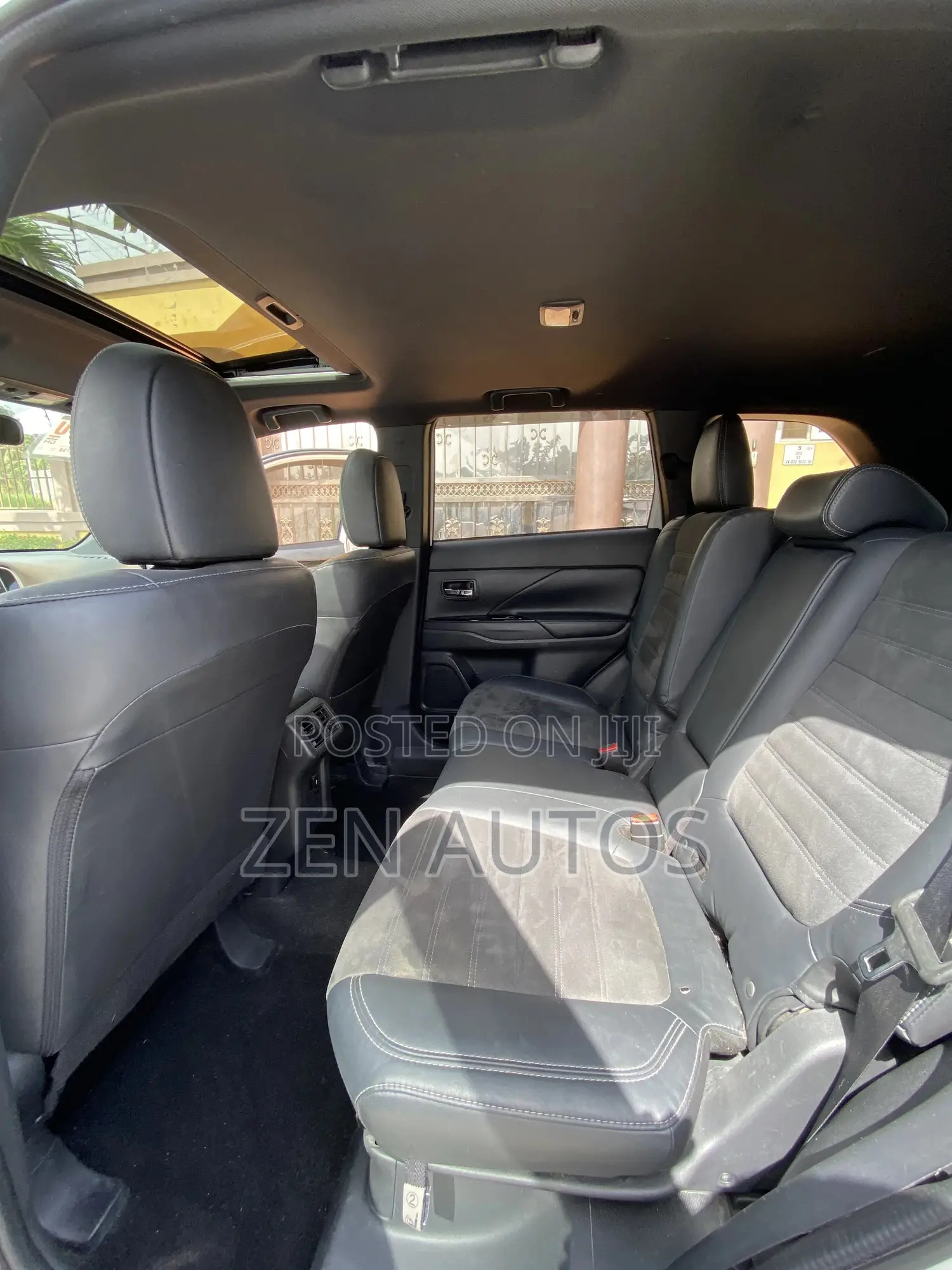 Mitsubishi Outlander SEL AWC 2019 White