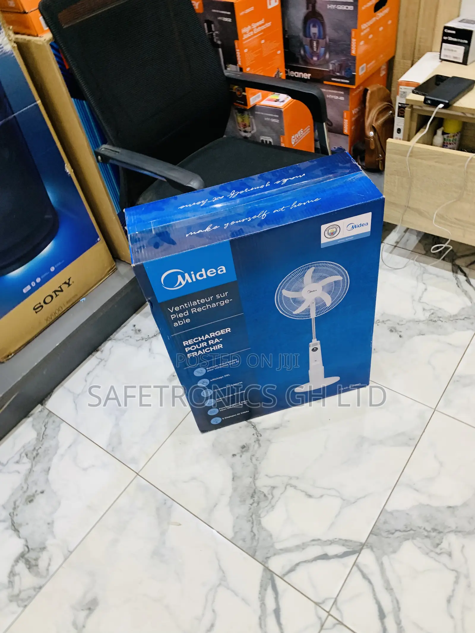 Order Premium Midea 18-Inch Rechargeable Stand Fan