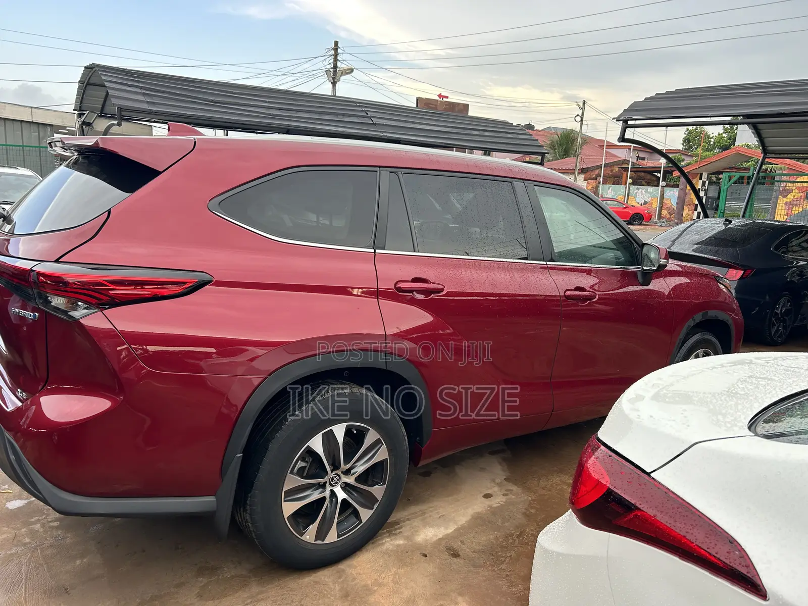 Toyota Highlander 2023 Red