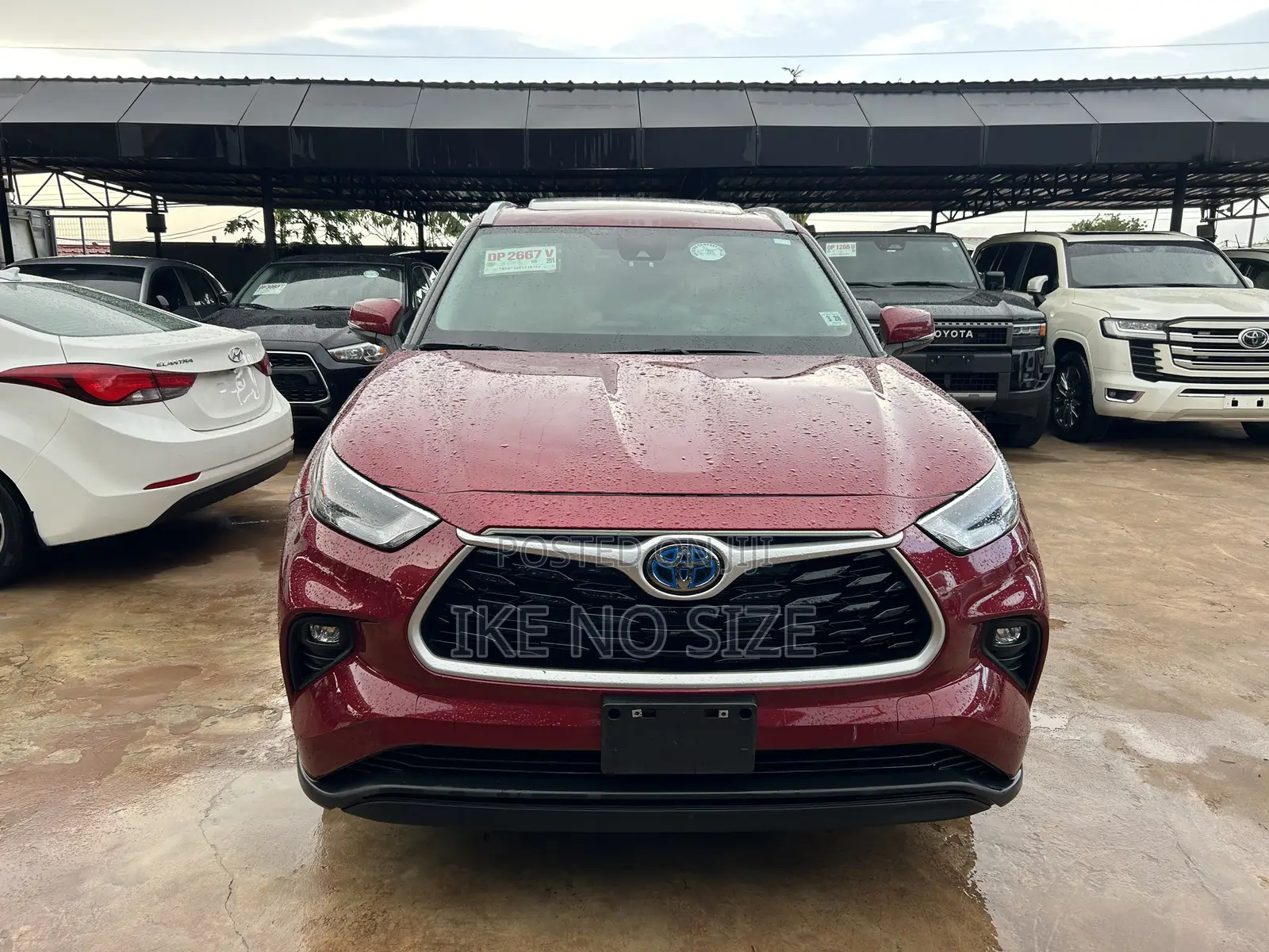 Toyota Highlander 2023 Red