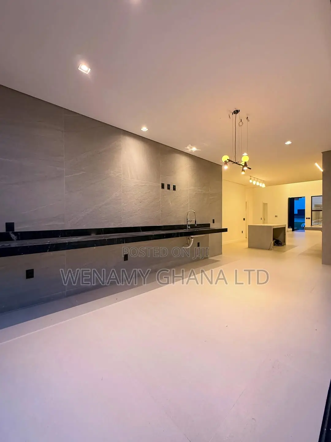 3bdrm Bungalow in Accra for sale