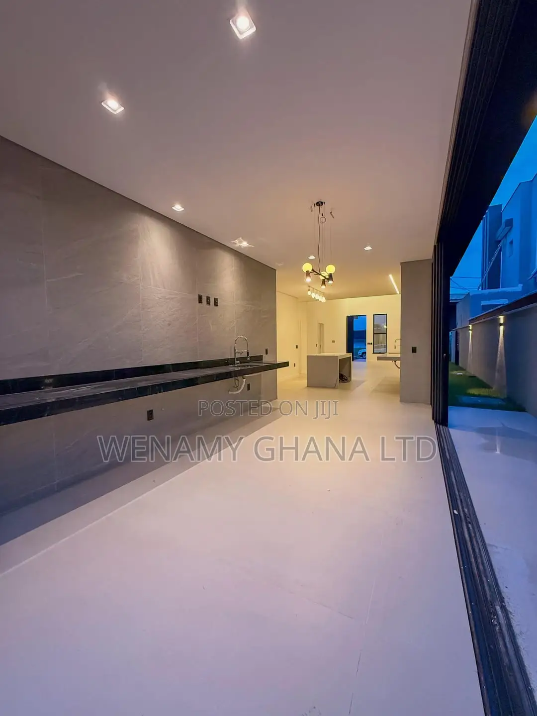 3bdrm Bungalow in Accra for sale