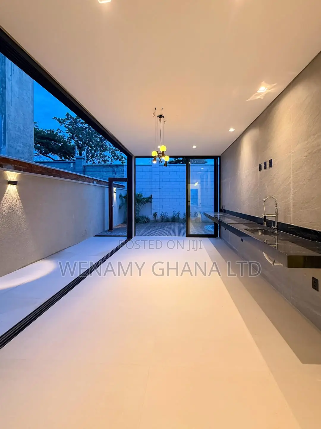 3bdrm Bungalow in Accra for sale
