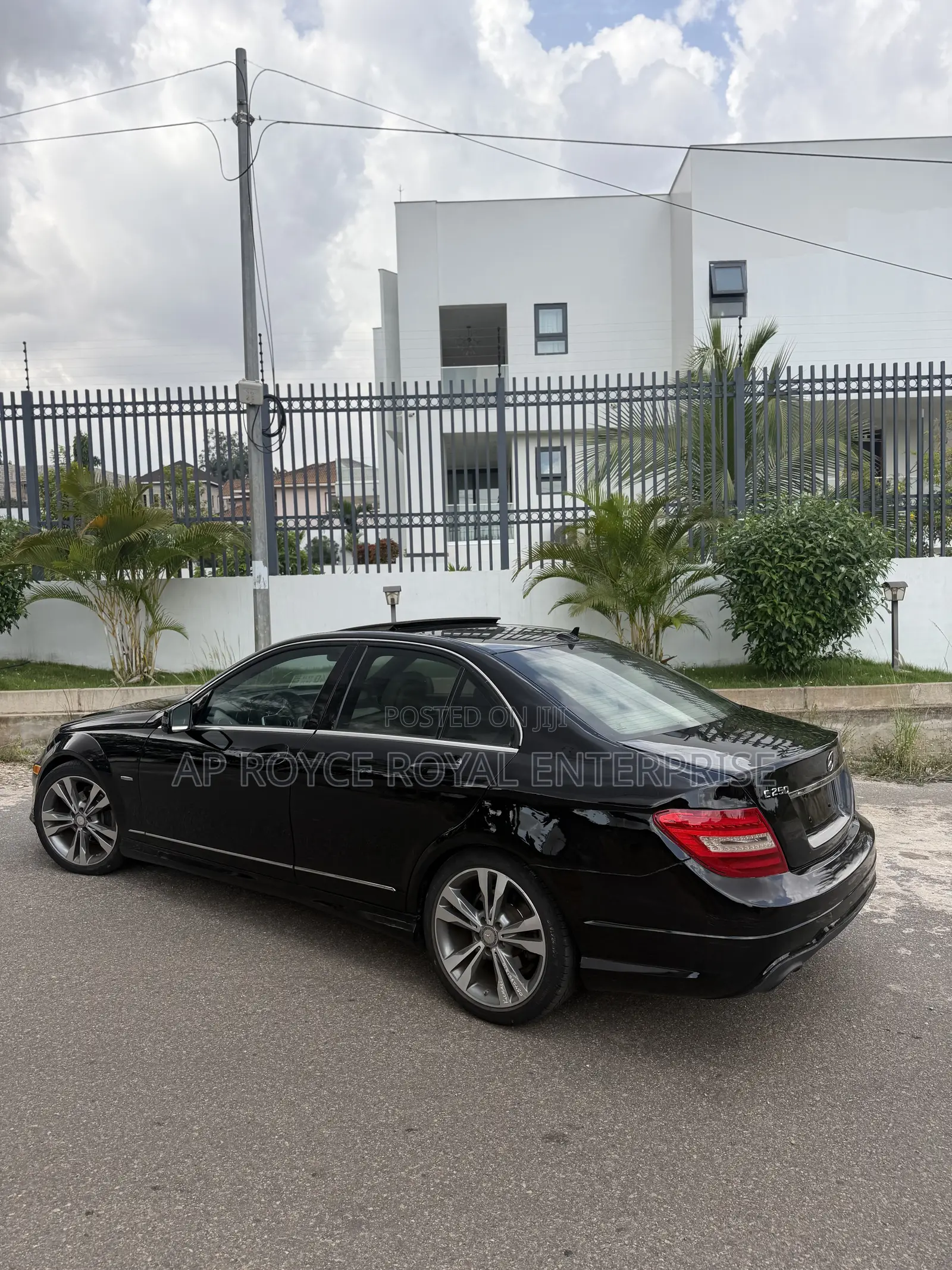 Mercedes-Benz C250 2013 Black