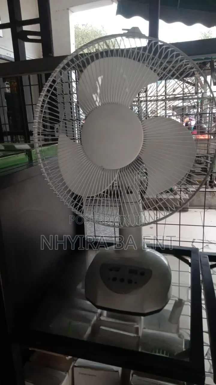Rechargeable Fan With Solar Panel