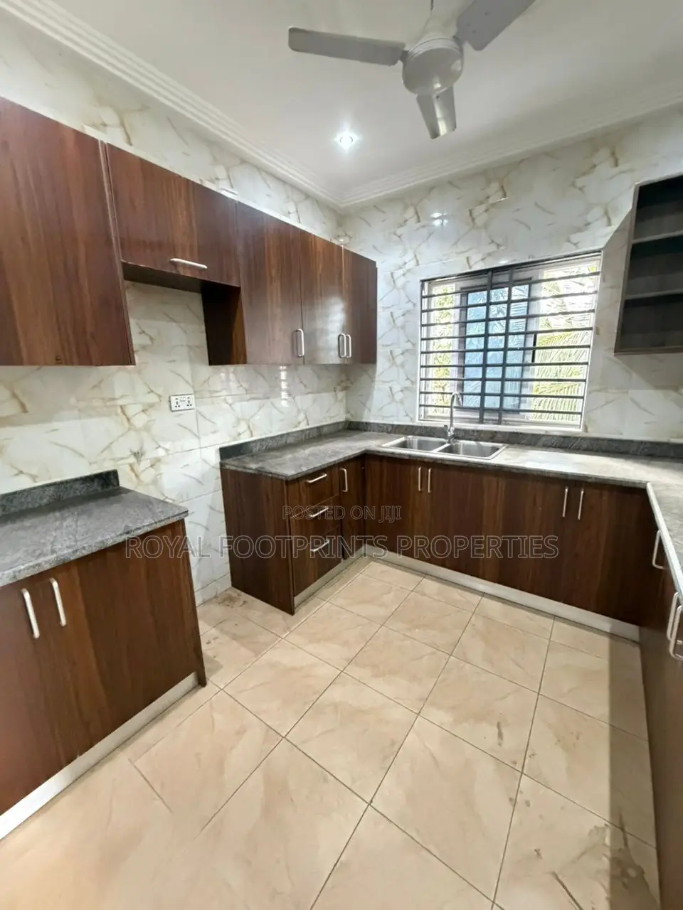 2bdrm Apartment in Royal Footprints, East Legon for rent
