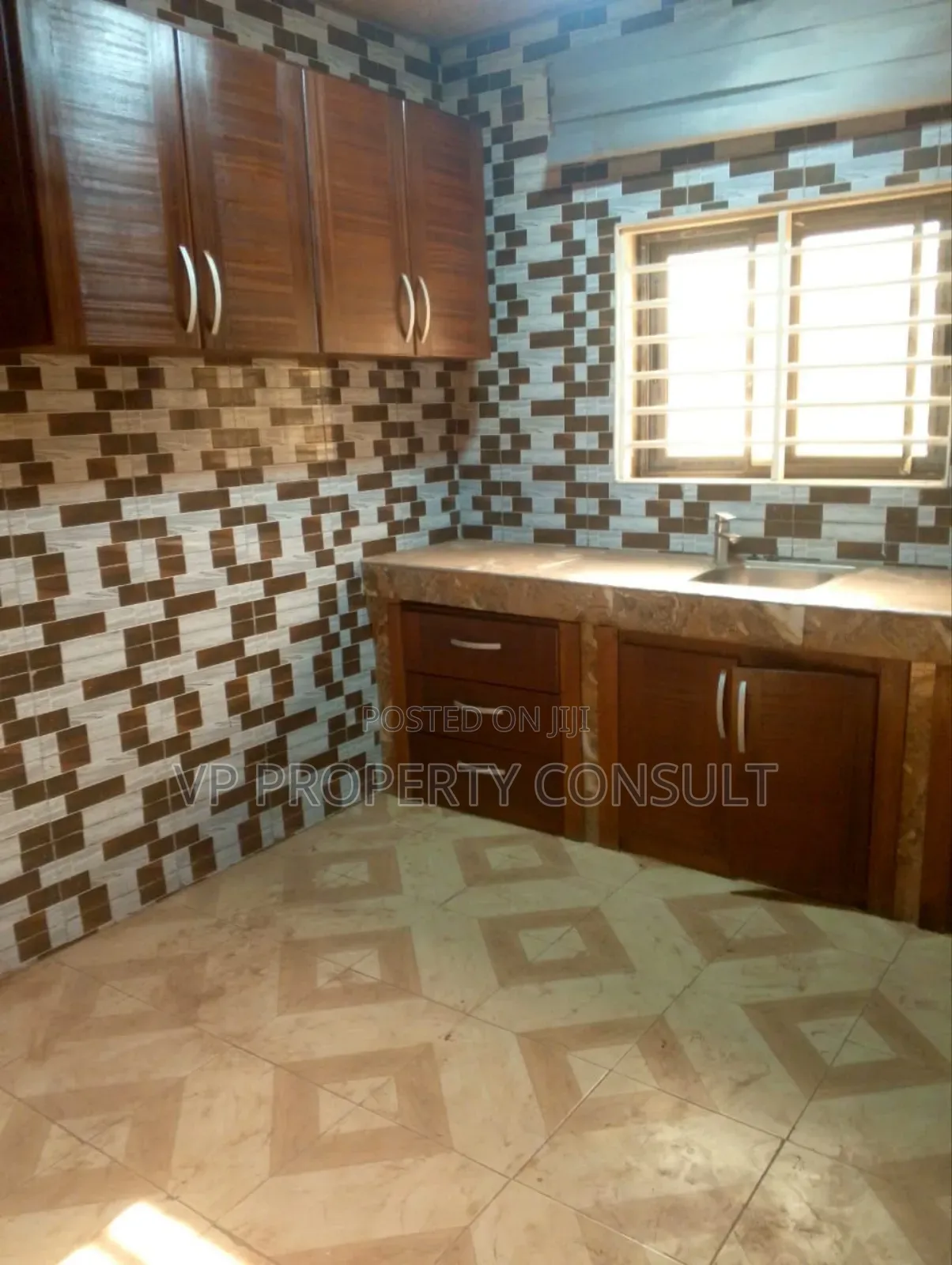 2bdrm Apartment in New Site for rent