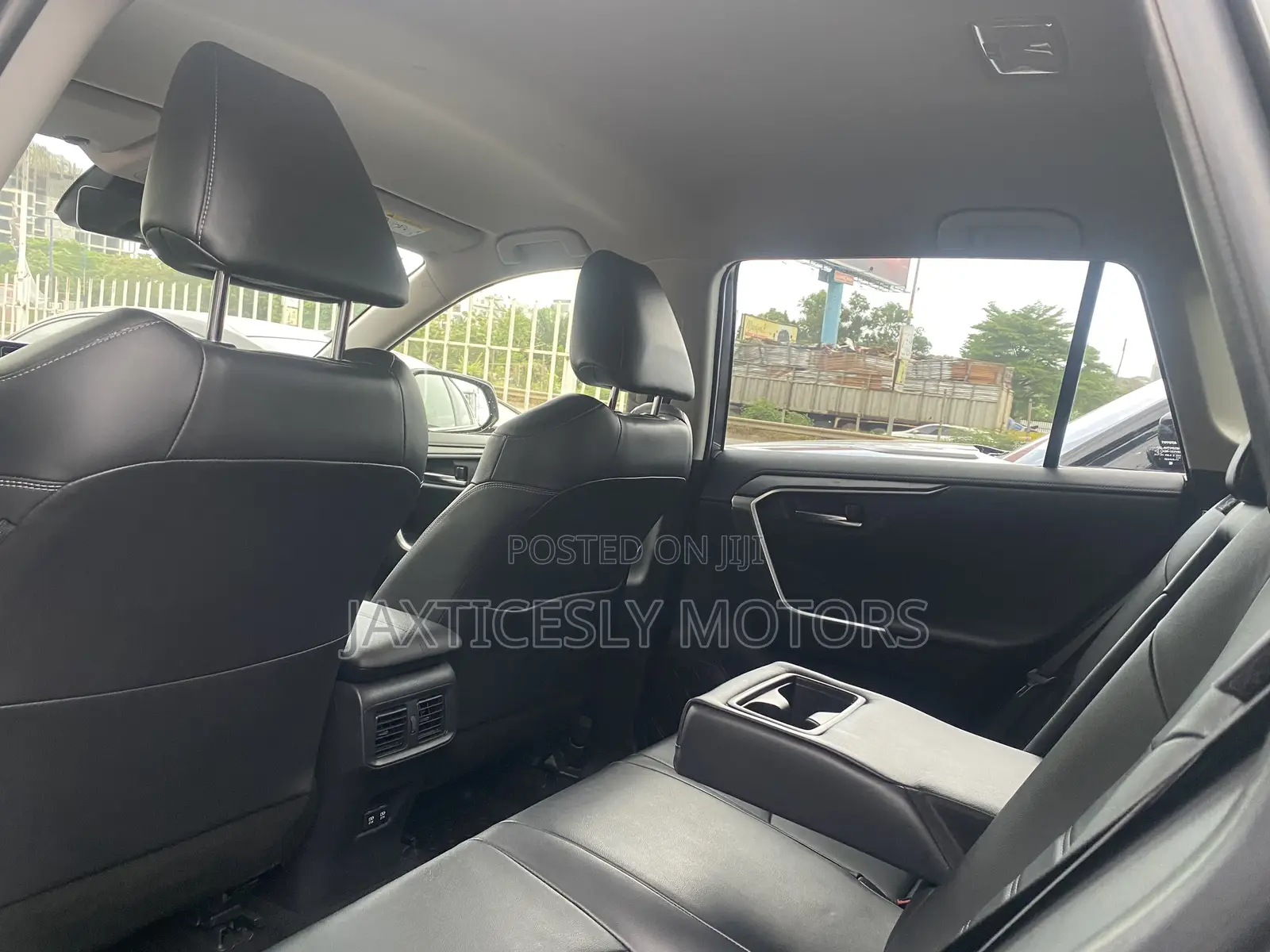 Toyota RAV4 Hybrid 2020 Gray
