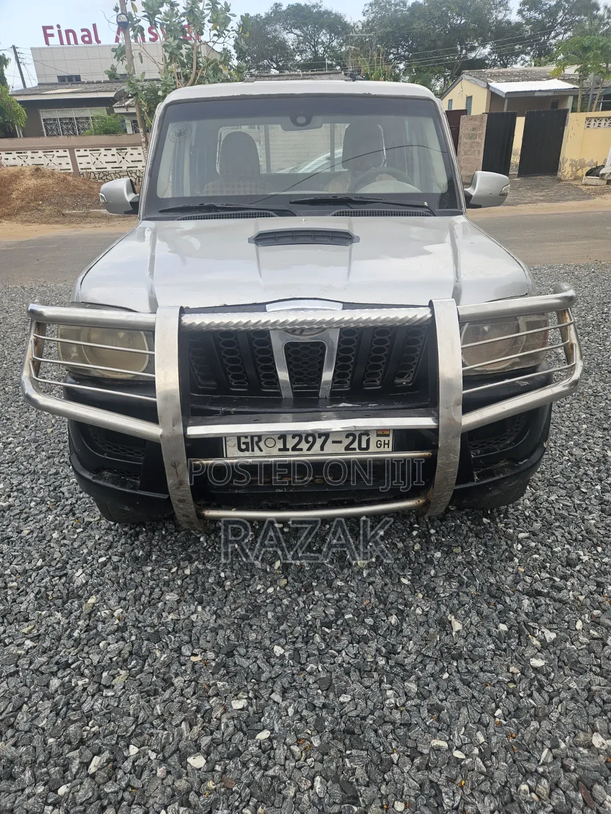 Mahindra Scorpio 2011 Silver
