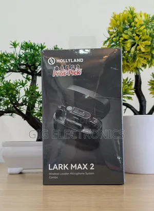 Hollyland Lark Max 2 Combo 2-Person Wireless Microphone System