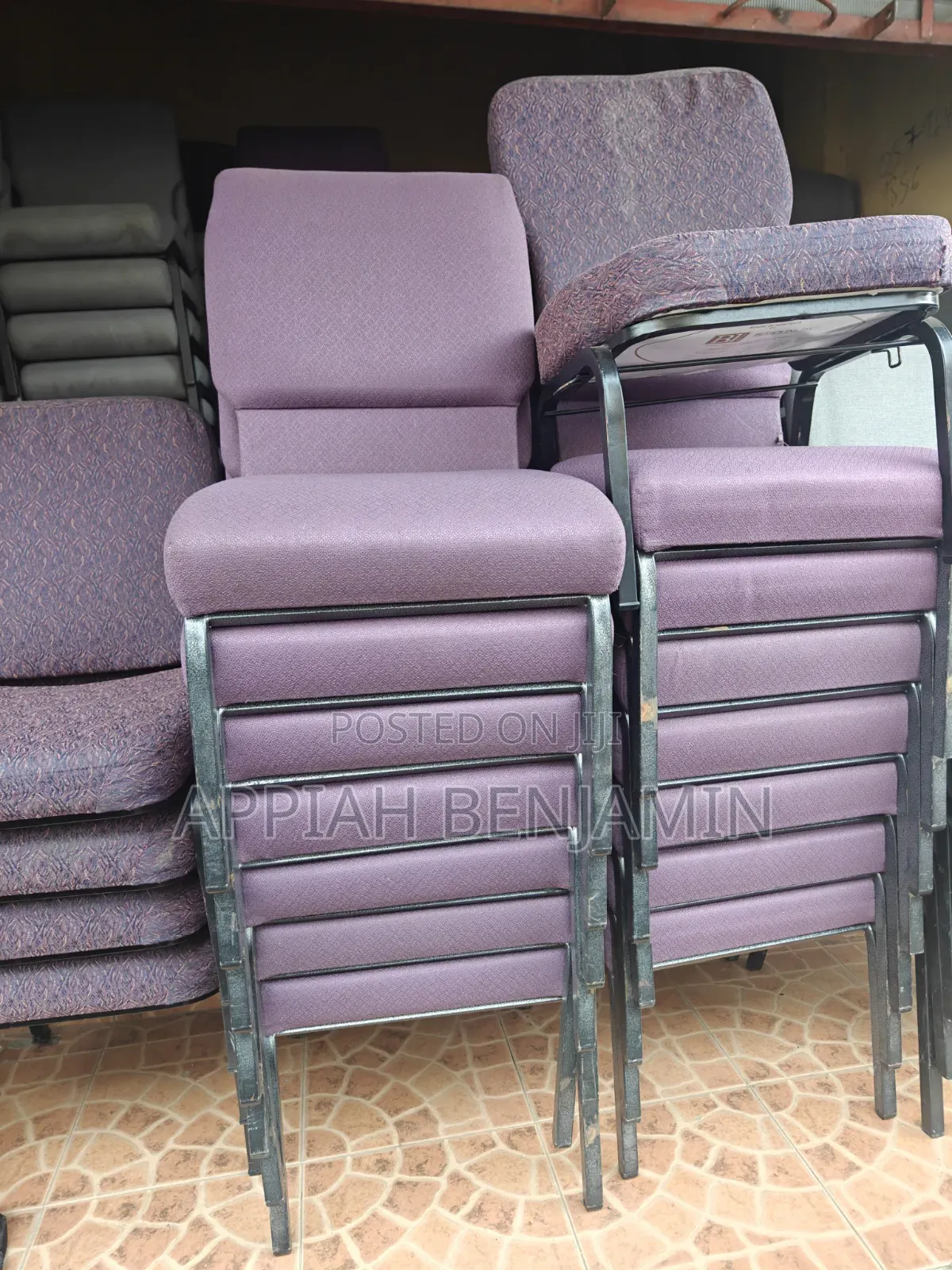Conference Hall Chairs Available in Bulk
