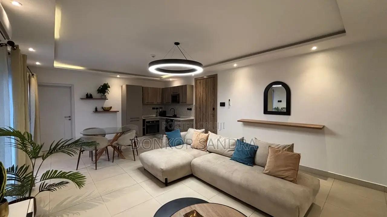 Furnished 2bdrm Apartment in Belrose, A&C Mall Area for rent