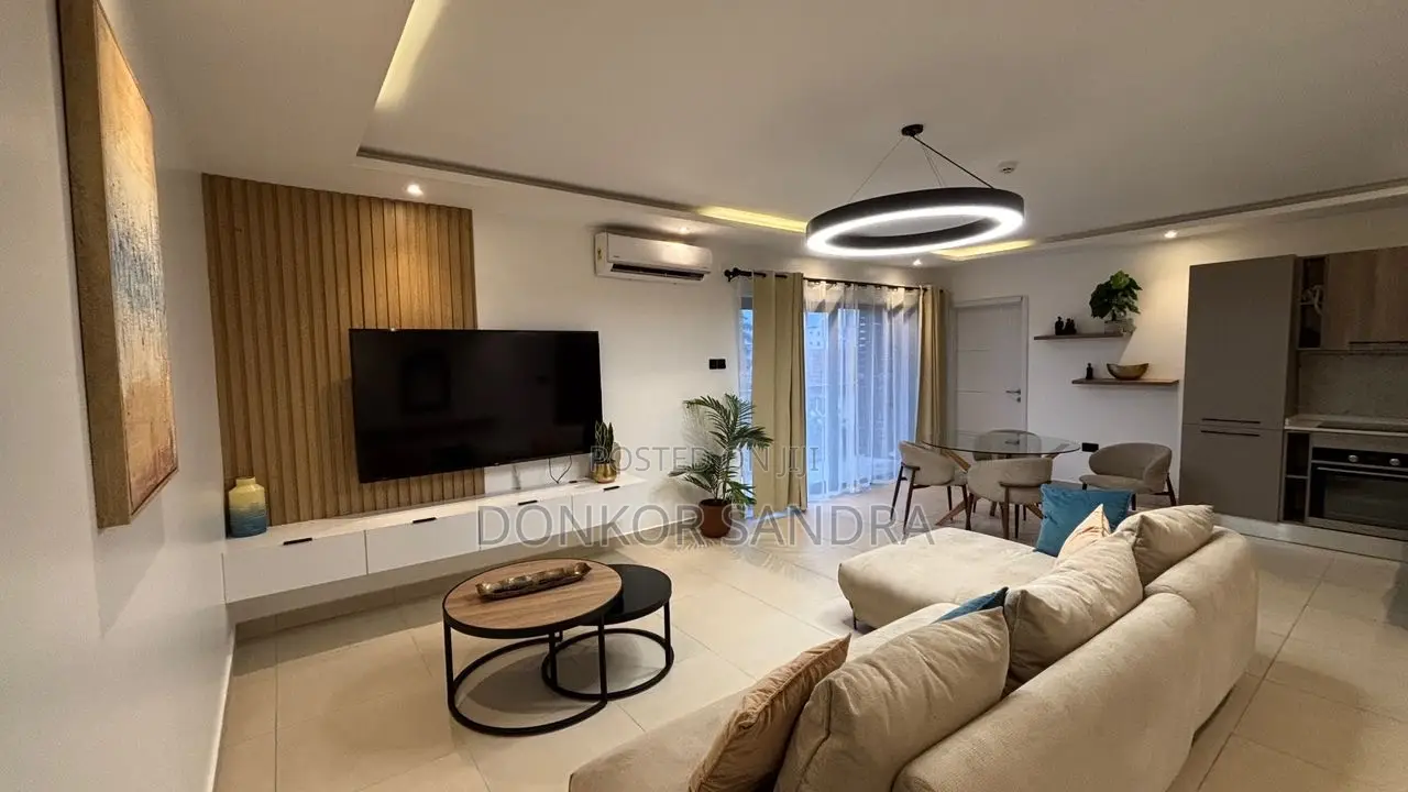 Furnished 2bdrm Apartment in Belrose, A&C Mall Area for rent