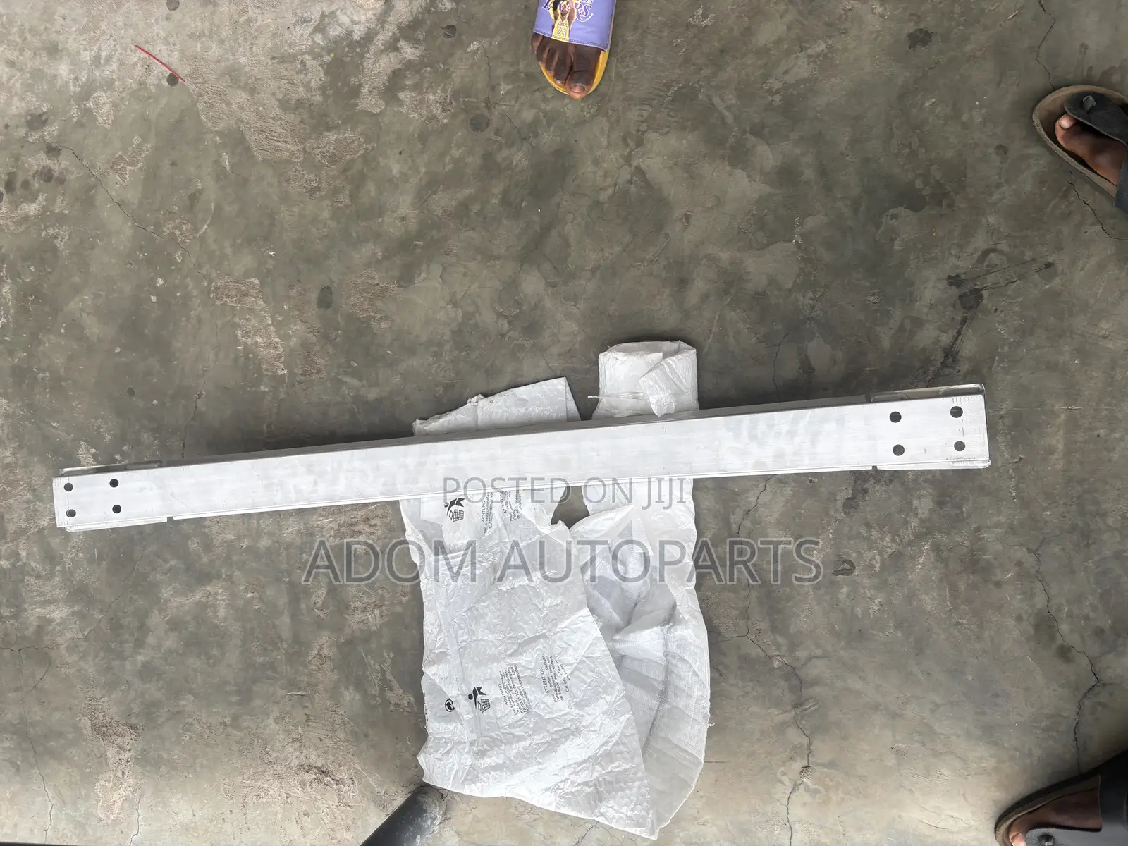 Honda CRV Re Bar Reinforcement Bar 2017 2018 2019 2020 2021 2022