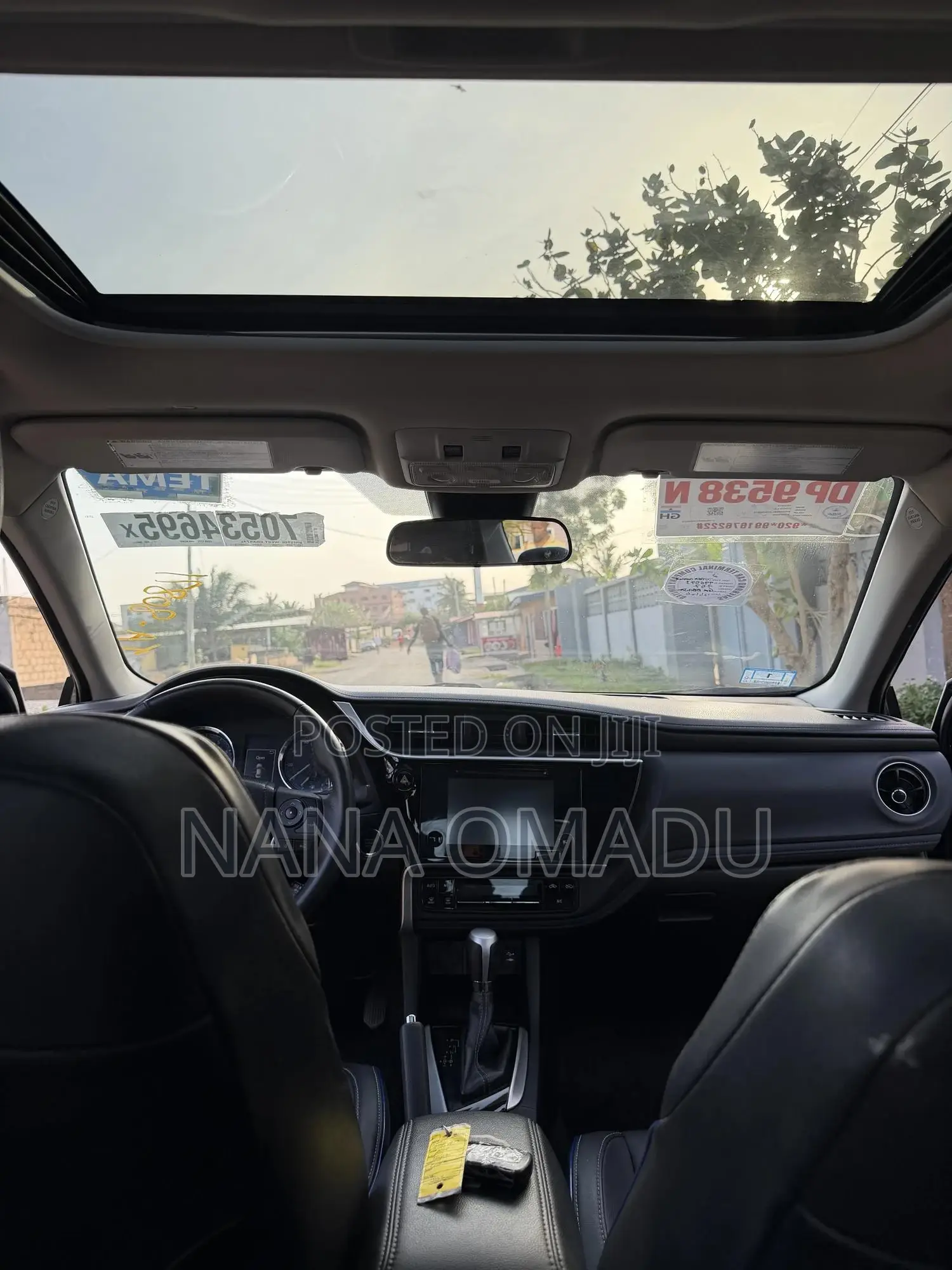 Toyota Corolla XSE (1.8L 4cyl 2A) 2018 Blue