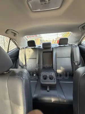 Toyota Corolla XSE (1.8L 4cyl 2A) 2018 Blue