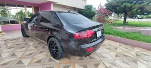 Audi A4 2.0T Premium Quattro 2010