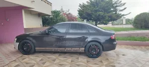 Audi A4 2.0T Premium Quattro 2010