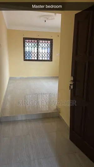 3bdrm House in Lake Side Estate for sale