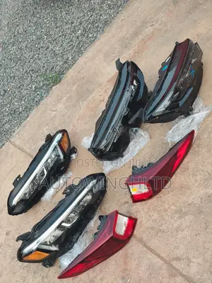 Honda Civic Headlight(Lamp)