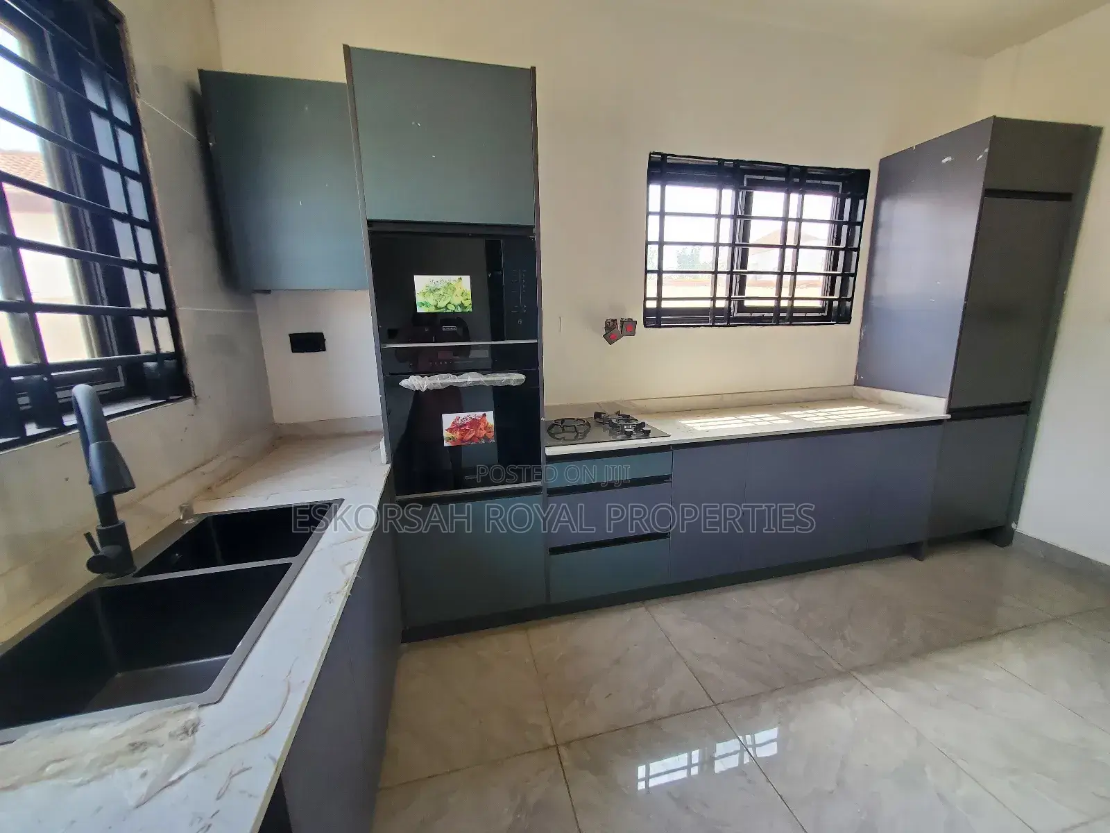 4bdrm House in Adjiringanor Ability for sale