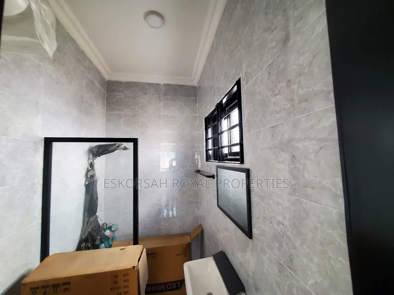 4bdrm House in Adjiringanor Ability for sale