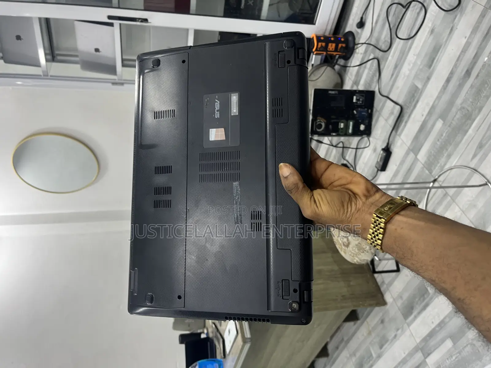 Laptop Asus X55A 6GB Intel Pentium HDD 320GB